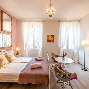 Apartamento Old Romantic 3, Pula